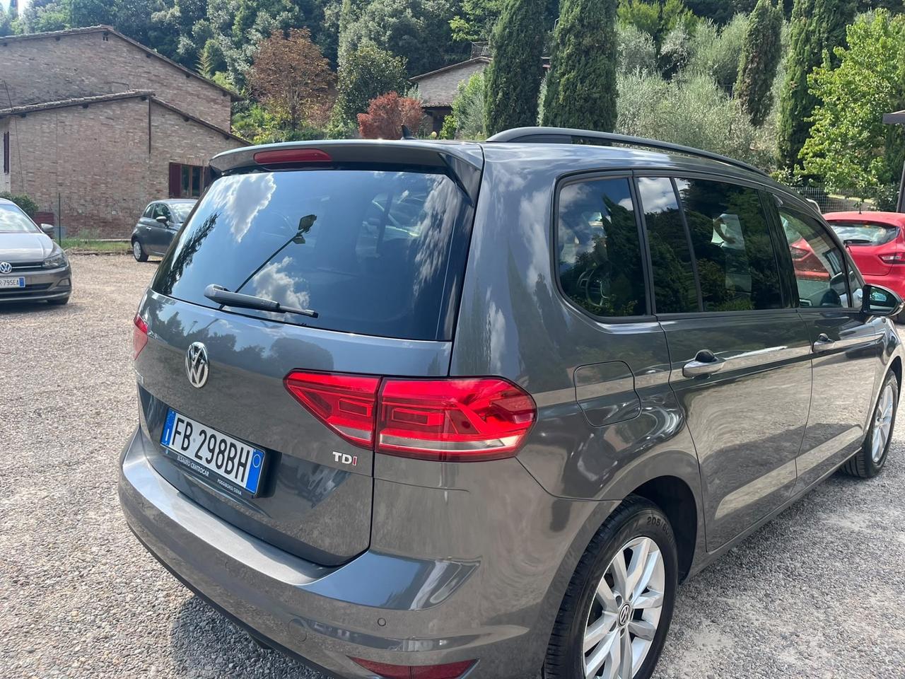 Volkswagen Touran 1.6 TDI Executive BlueMotion Technology