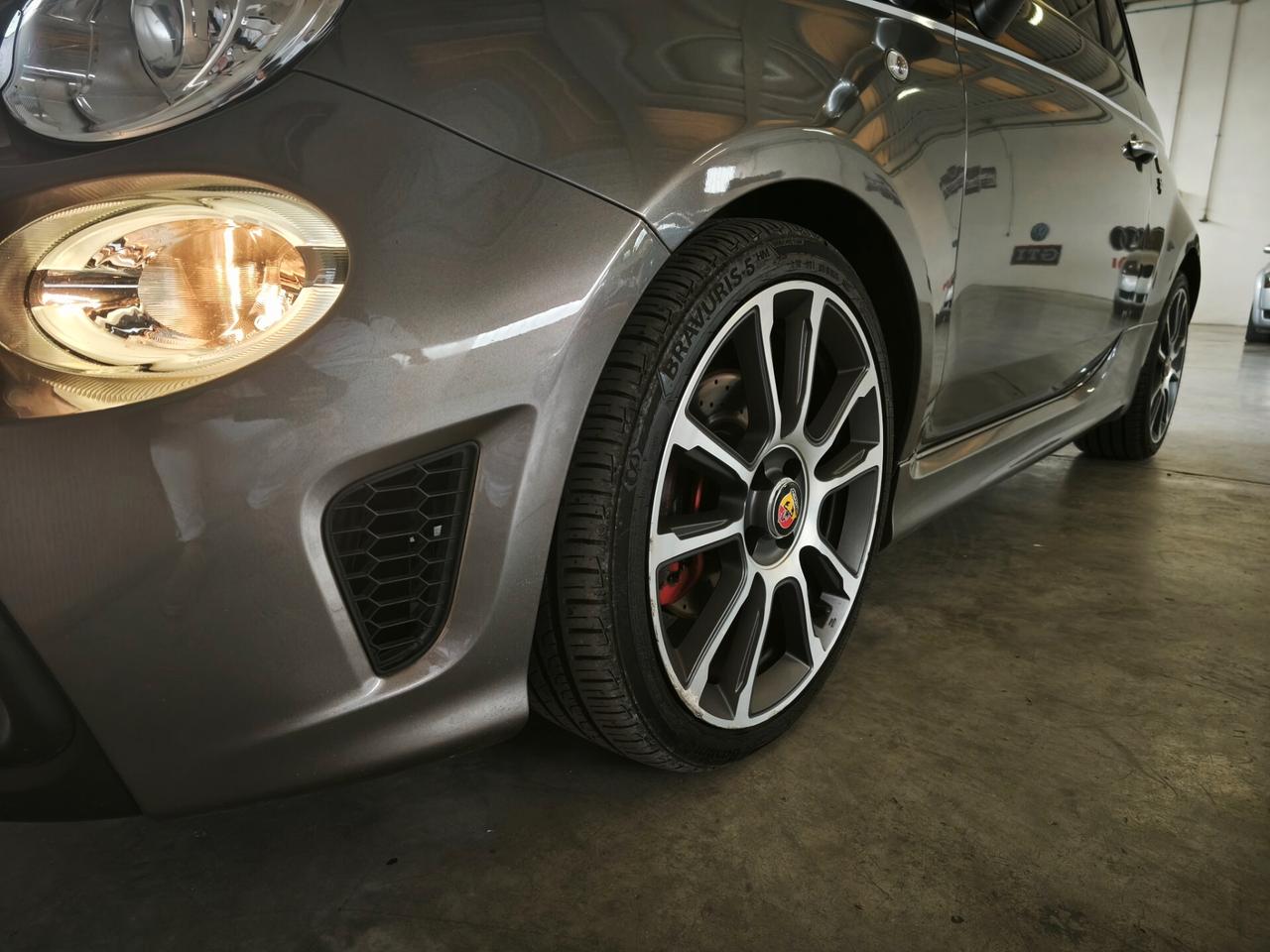 Abarth 595 1.4 Turbo T-Jet 186 CV Turismo