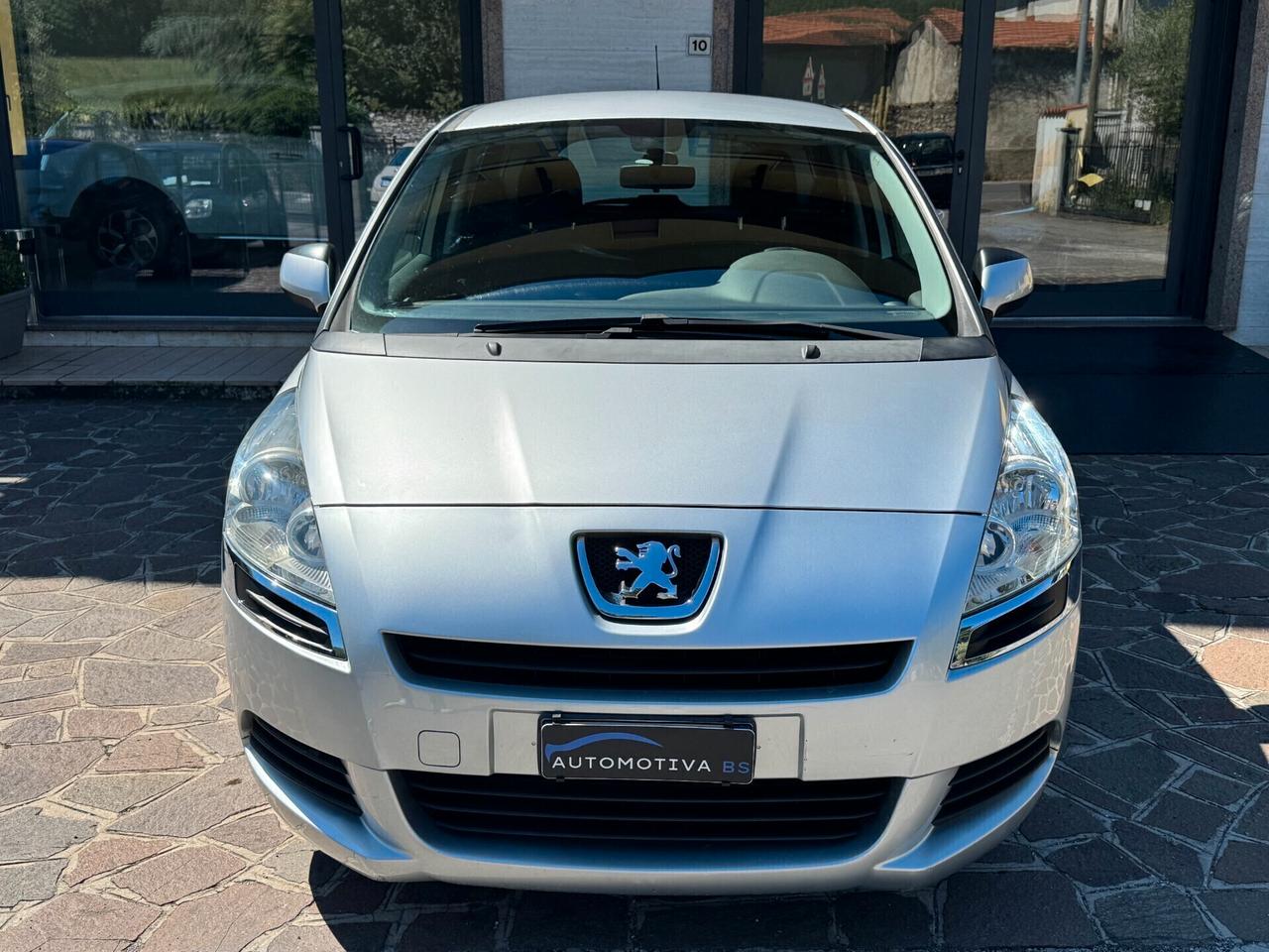Peugeot 5008 1.6 HDi 110CV