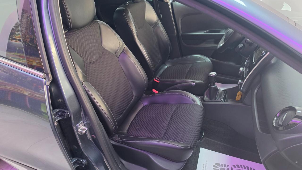 Renault Clio dCi 8V 90 CV 5 porte Moschino Life