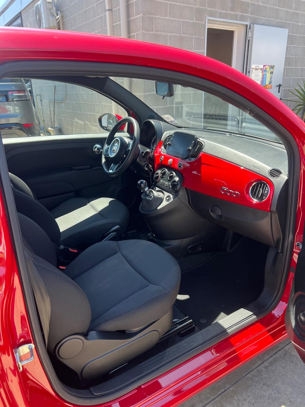Fiat 500 1.0 Hybrid Red