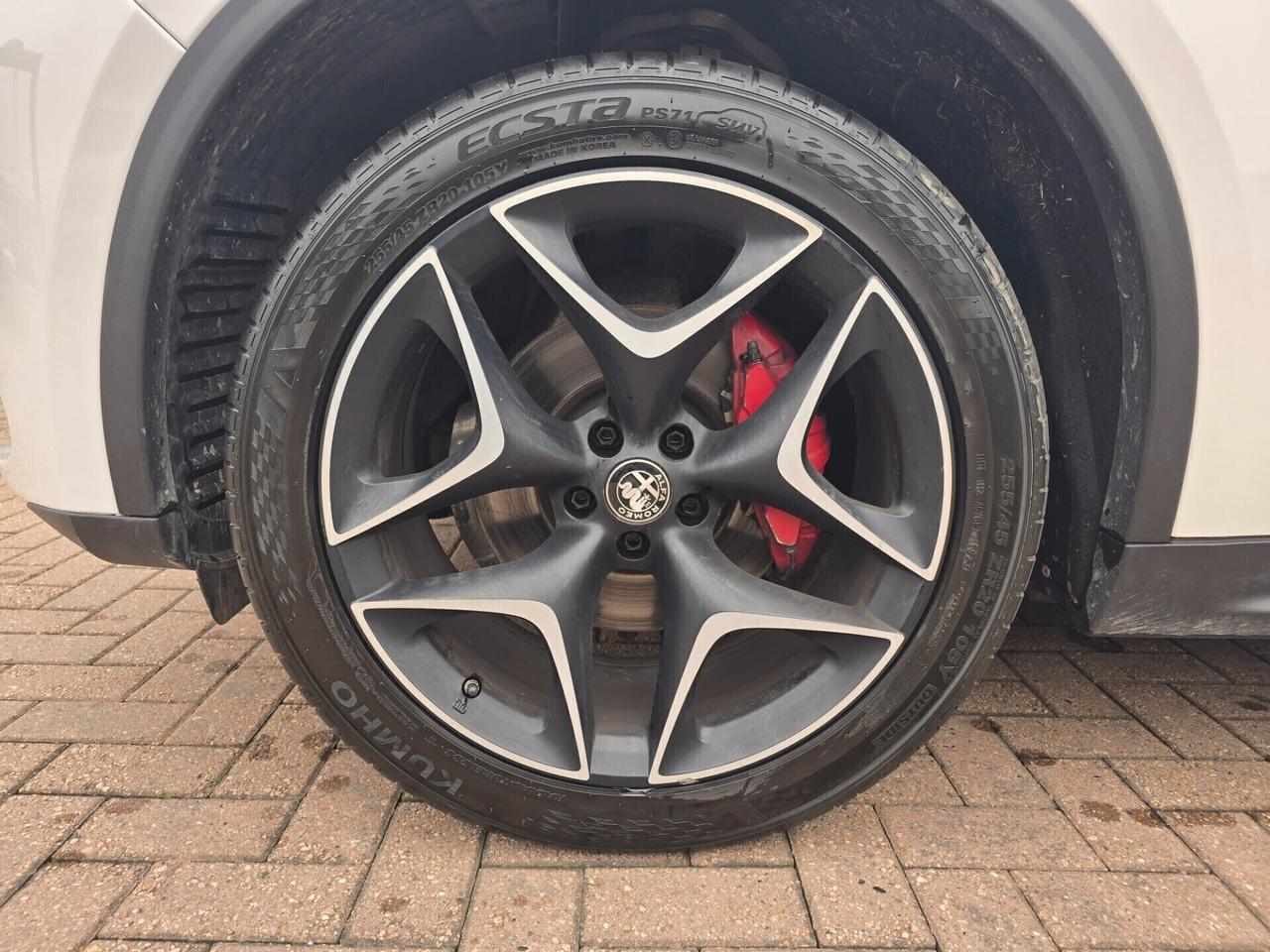 Alfa Romeo Stelvio 2.2 210 CV AT8 Q4 Ti Veloce