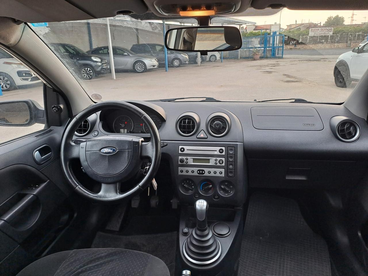 Ford Fiesta 1.4 TDCi 5p. Ghia