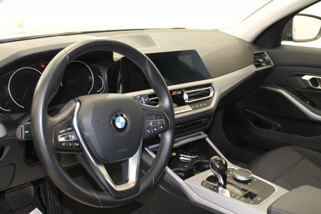 BMW 318 d Touring Sport Automatica