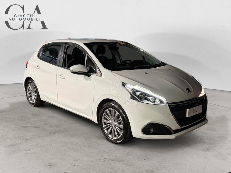 Peugeot 208 5 Porte 208 5p 1.2 puretech Active 82cv
