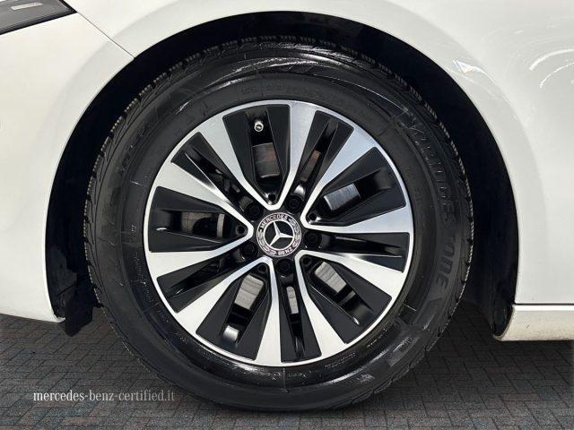 MERCEDES-BENZ A 180 d Automatic Business