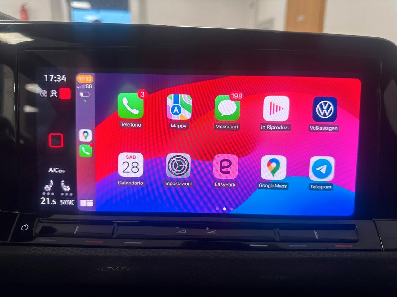 Volkswagen Golf GTI 2.0 TSI