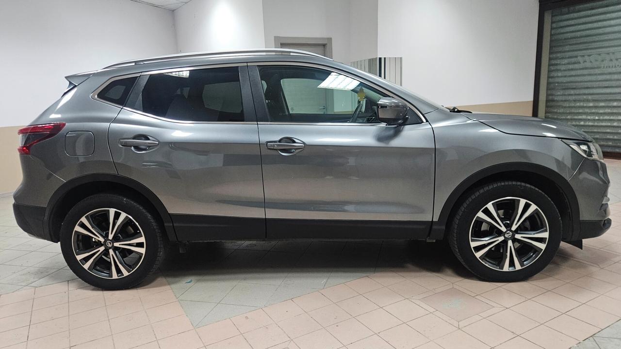 Nissan Qashqai 1.5 dCi N-Connecta