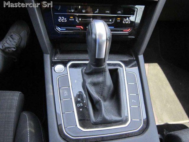 VOLKSWAGEN Passat Variant Passat VIII Variant 2.0 tdi Business 150cv dsg tg