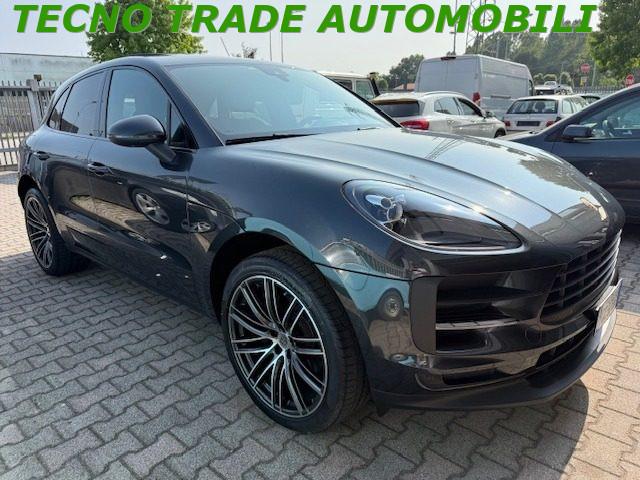 PORSCHE Macan 245 CV