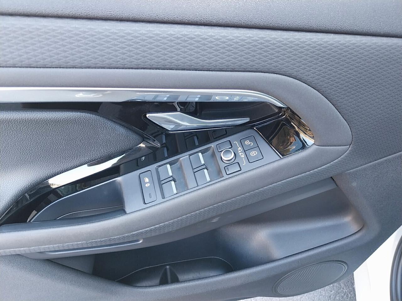 LAND ROVER RANGE ROVER EVOQUE 2.0 DIESEL R-DYNAMIC 2019