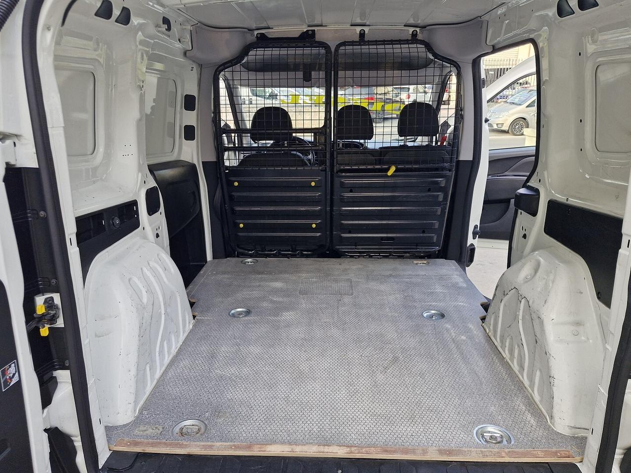 FIAT DOBLO 1.3 MULTIJET 90CV 3 POSTI ANNO 2016
