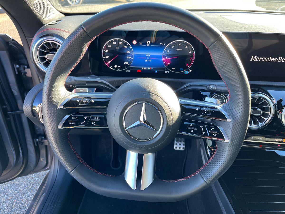 MERCEDES Classe CLA 180 Automatic Premium AMG