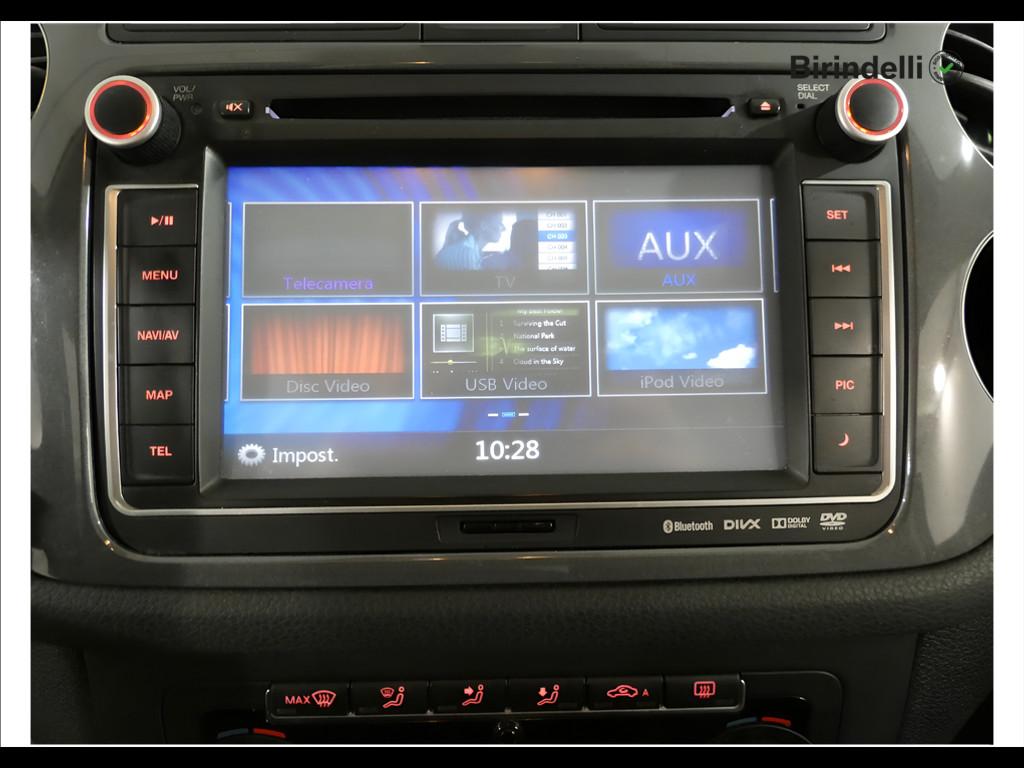 VOLKSWAGEN Tiguan 1ª serie - Tiguan 2.0 TDI 110 CV Sport & Style BlueMotion Technology