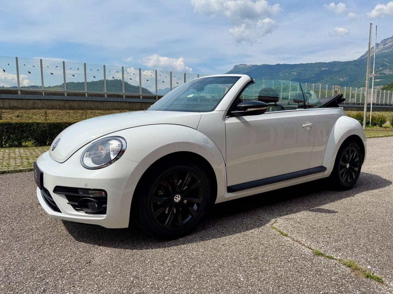 Volkswagen Maggiolino Cabrio 1.2 TSI Design BlueMotion Technology