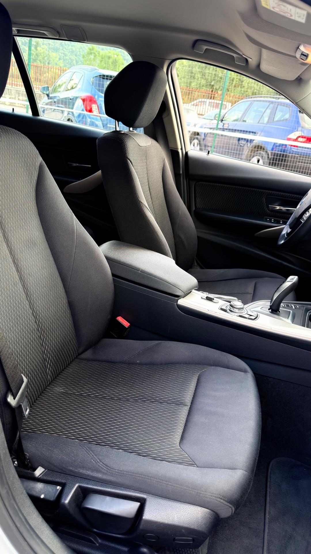 Bmw 320 320d xDrive Touring