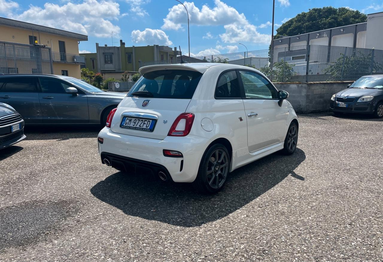 Abarth 595 1.4 Turbo T-Jet 165 CV