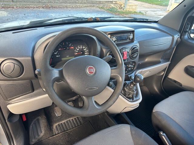 Fiat Doblò 1.6 16V Natural Power 5 posti