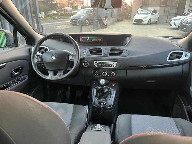 RENAULT Scenic X-Mod 1.5 dCi 110CV Wave