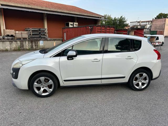 PEUGEOT 3008 1.6 HDi 110CV cambio robotizzato Business Stupenda
