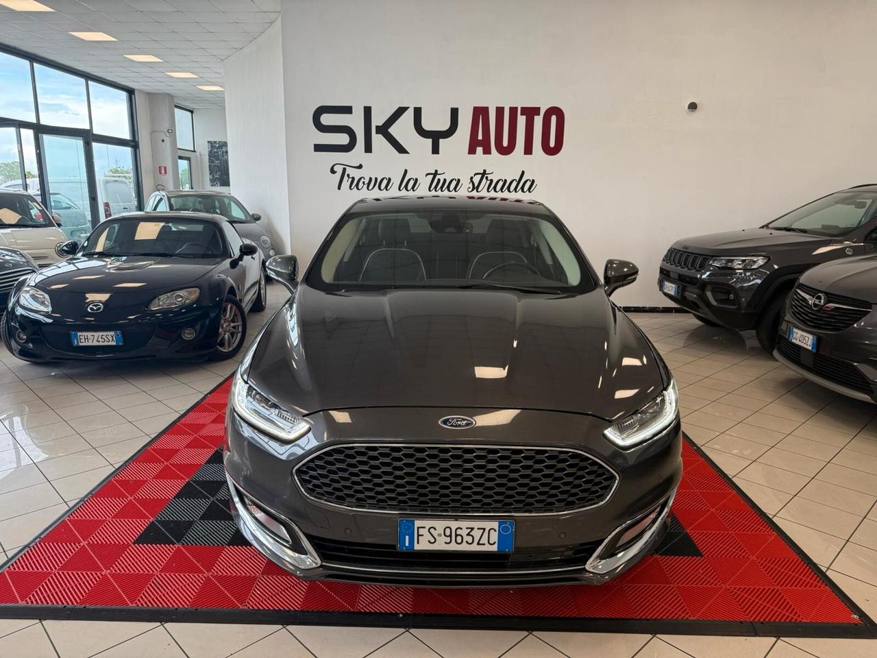 Ford Mondeo Full Hybrid 2.0 187 CV eCVT 4 porte Vignale