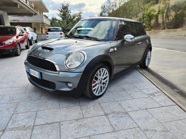 MINI John Cooper Works 1.6 16V John Cooper Works 211cv