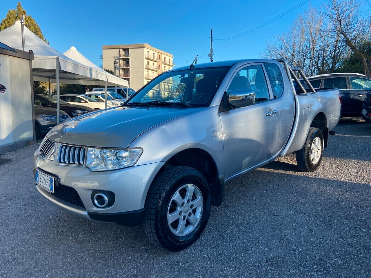 Mitsubishi L200 Gancio Traino ( Motore Nuovo)