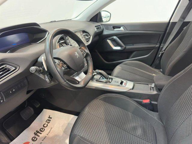 PEUGEOT 308 BlueHDi 130 EAT8 Active Business I.E