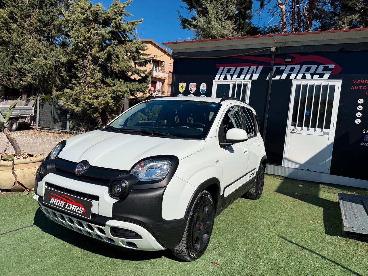 Fiat Panda 1.0 FireFly S&S Hybrid City Cross