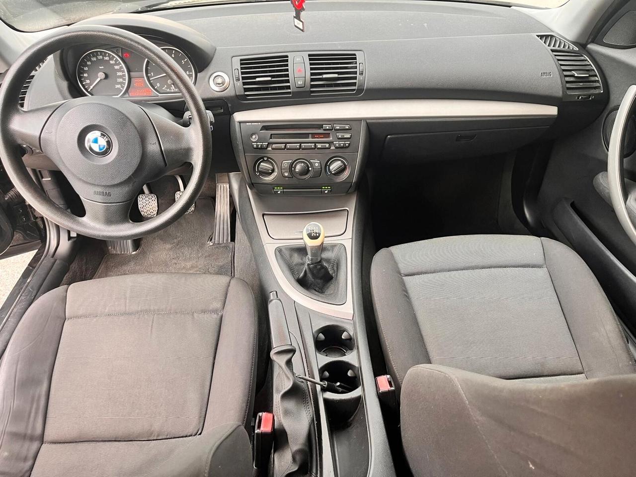 Bmw 116i 5p. Neopatentati