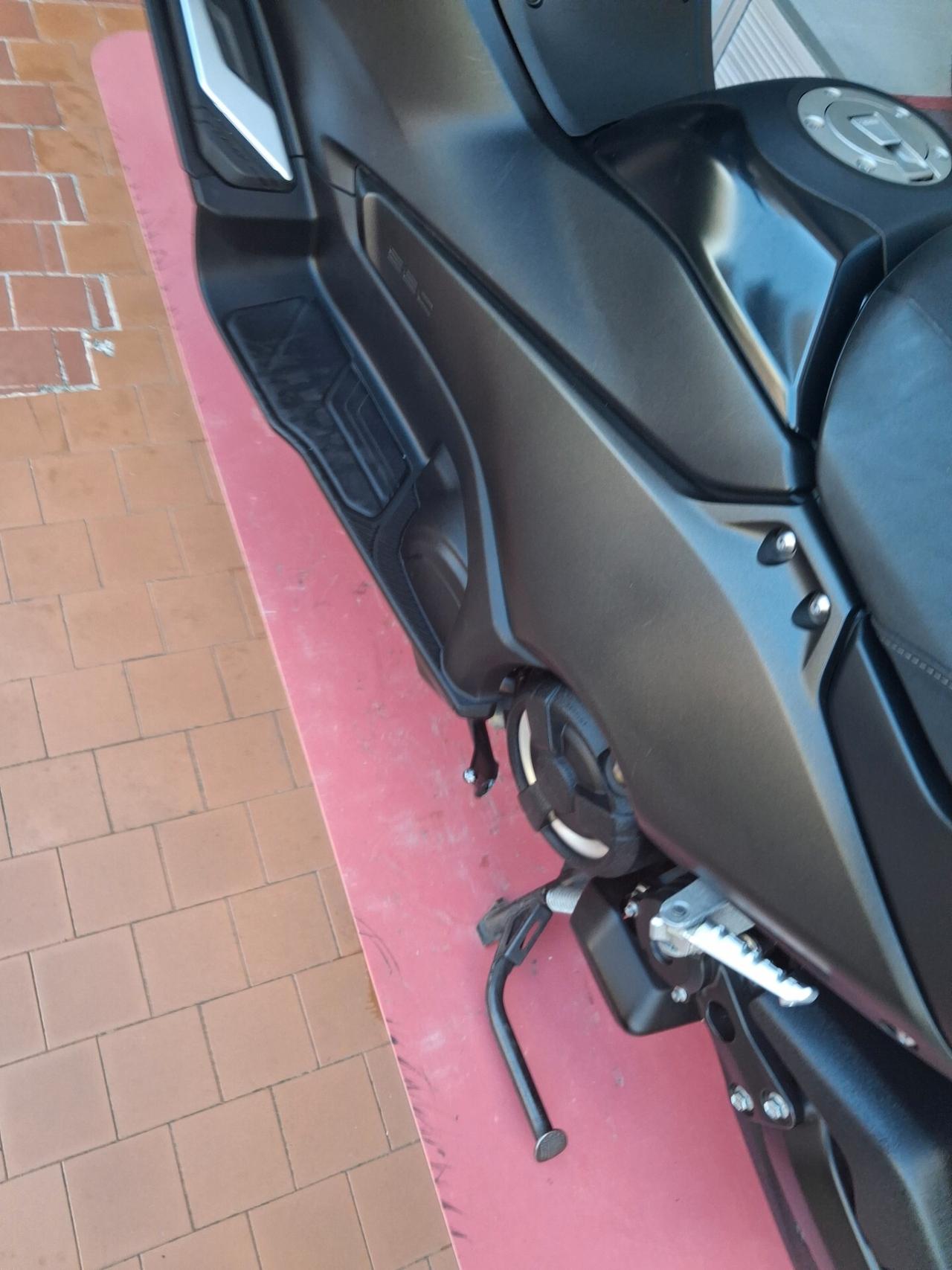 Yamaha T Max 560 ABS + TCS