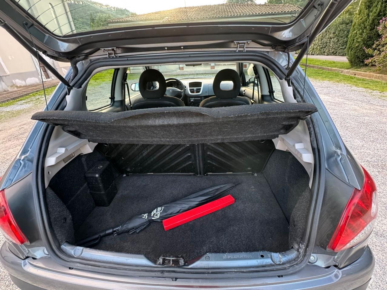 Peugeot 206 + 1.1 Gpl Tutti i Lavori fatti : Distribuzione, bracci ecc Garantita e Finanziabile