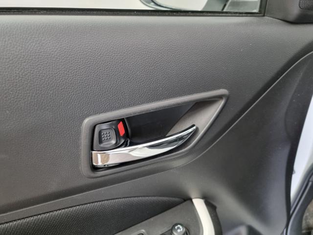 SUZUKI Swift 1.2 Hybrid 4WD AllGrip Top