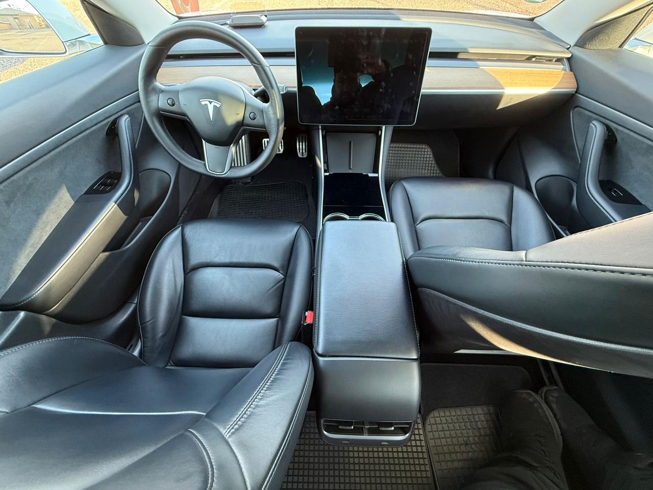 Tesla Model 3 Standard RWD Plus