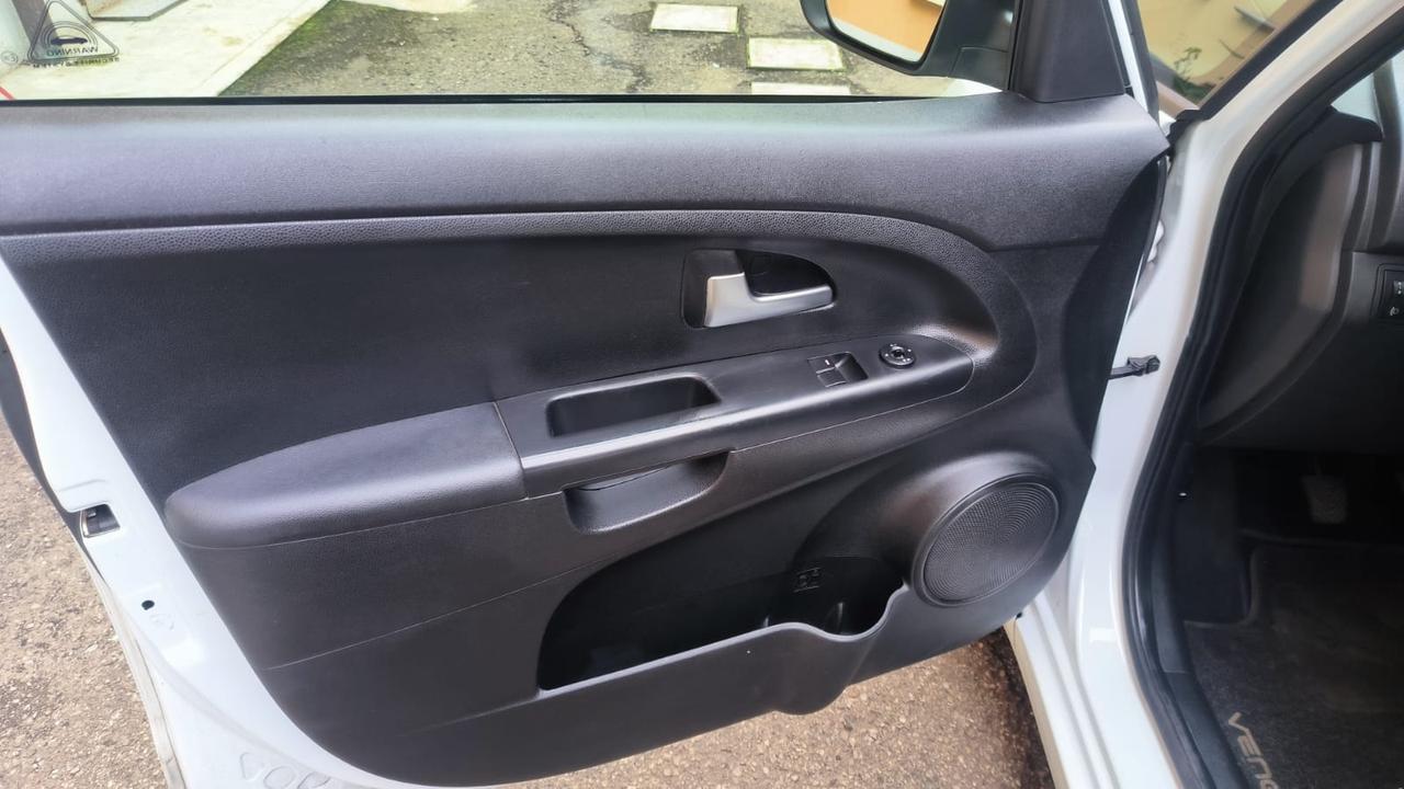 Kia Venga 1.4 GPL Active