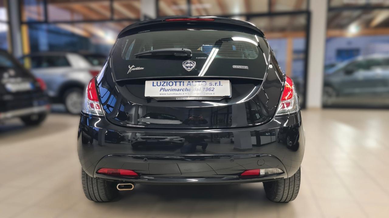 LANCIA YPSILON 1.0 FIREFLY S&S HYBRID GOLD