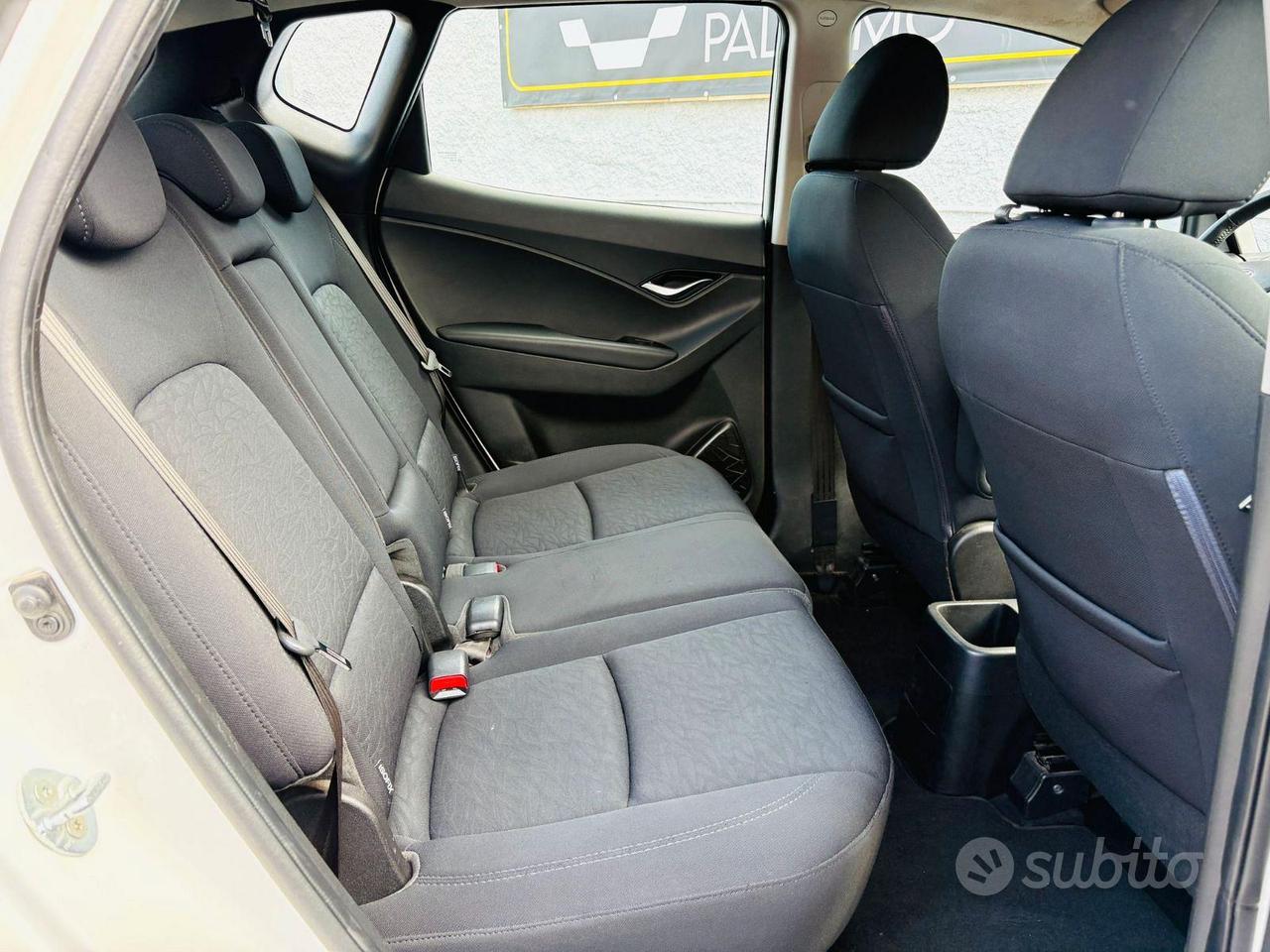 HYUNDAI IX20 1.4 CRDI STYLE (90CV) NEOPATENTATI