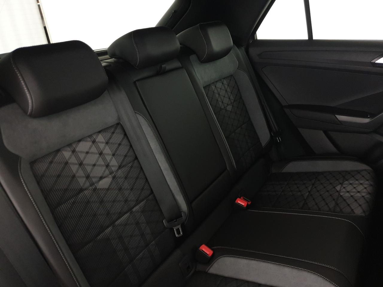Volkswagen T-Roc 1.5 tsi r-line plus dsg