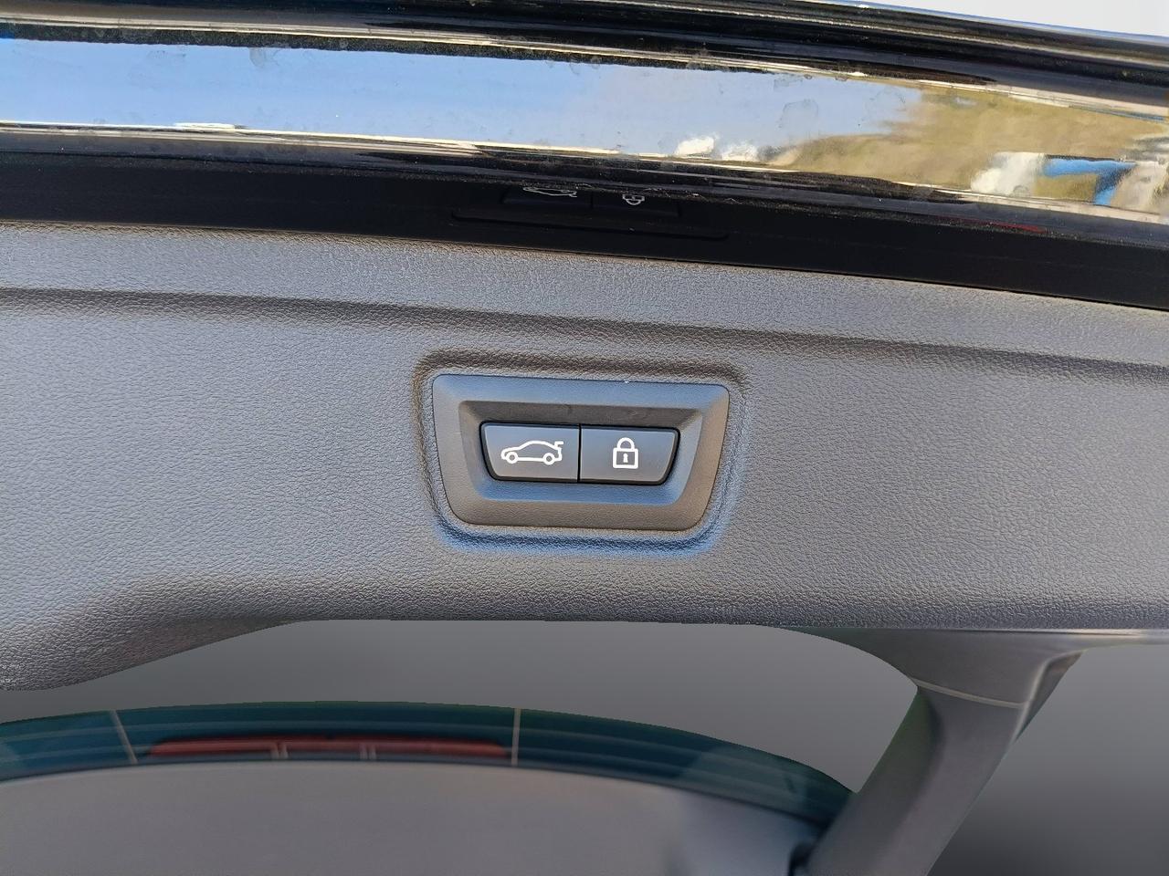 BMW Serie 3 G21 2019 Touring - 318d Touring Msport auto