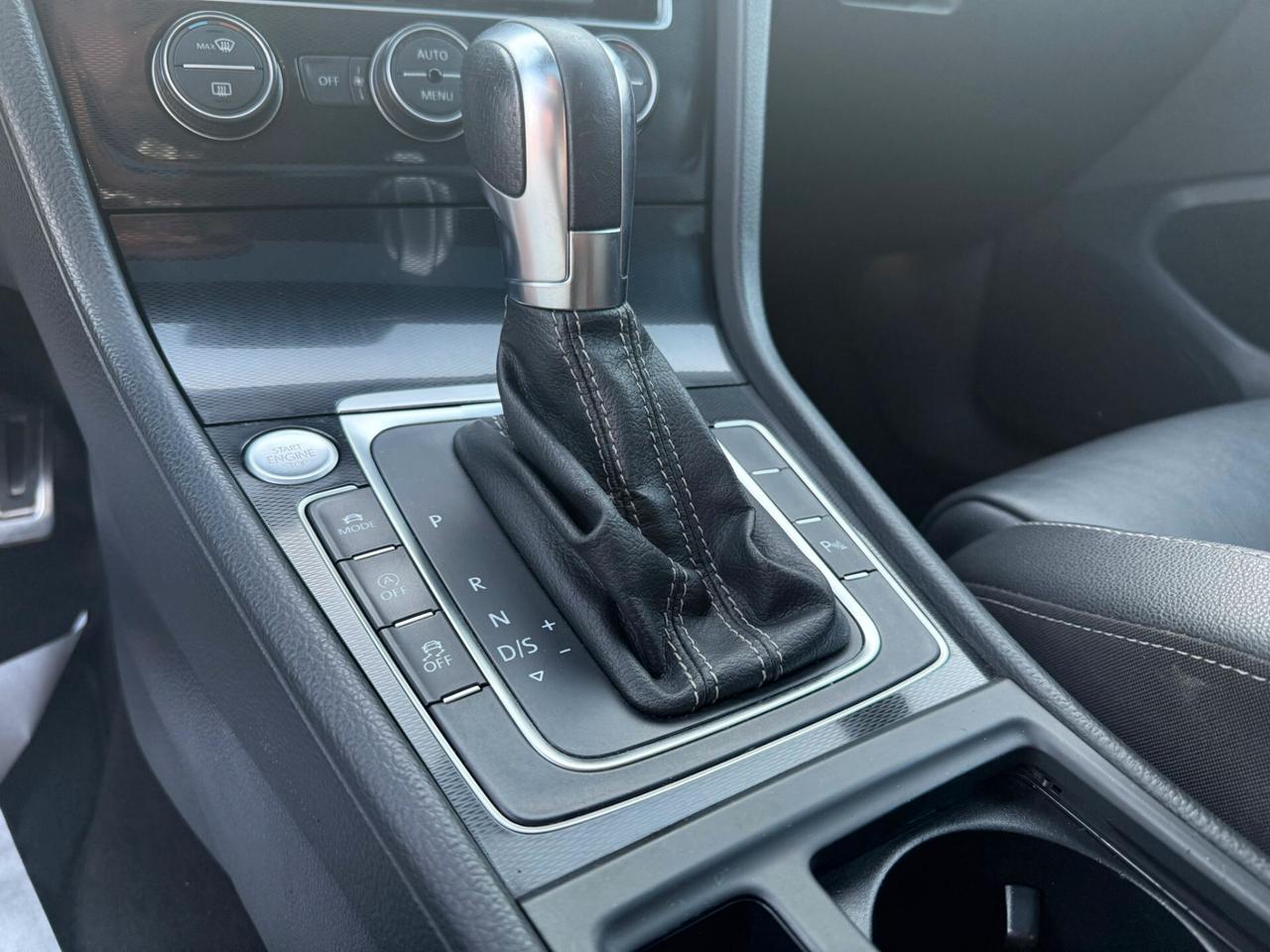 Volkswagen Golf GTD 2.0 TDI 5p. BlueMotion Technology