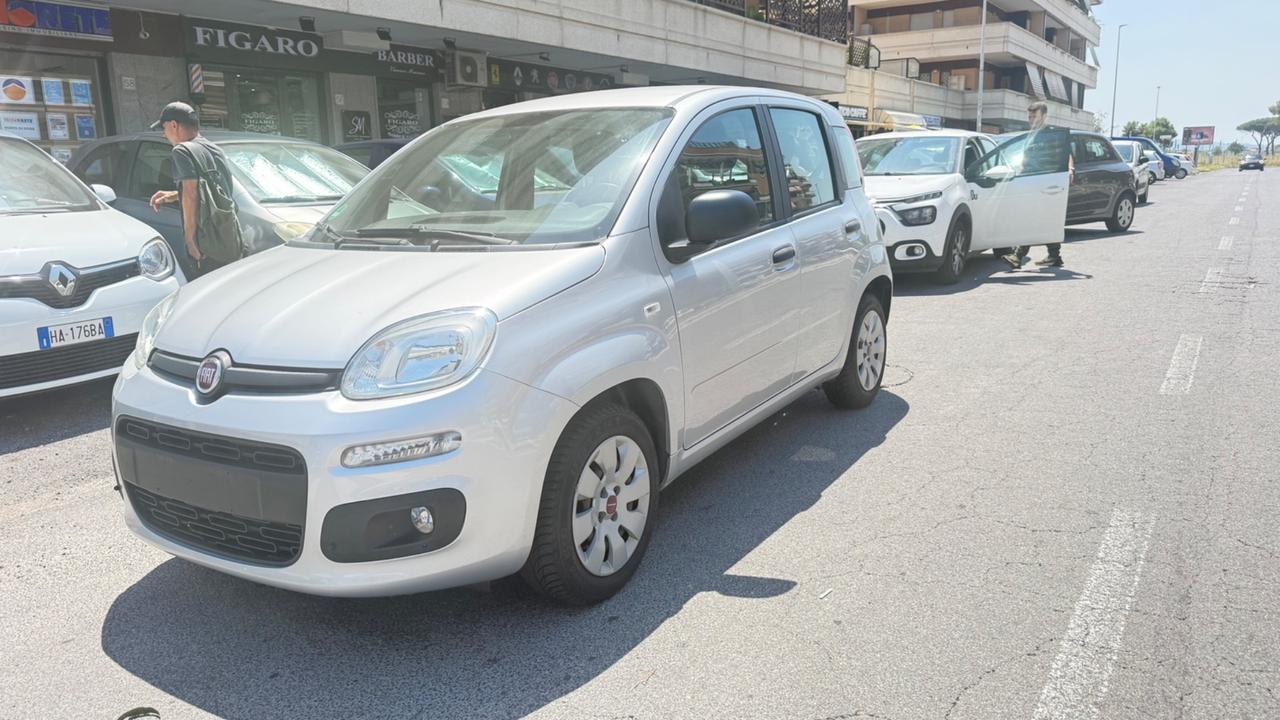 Fiat Panda 1.2 Lounge LED PDC