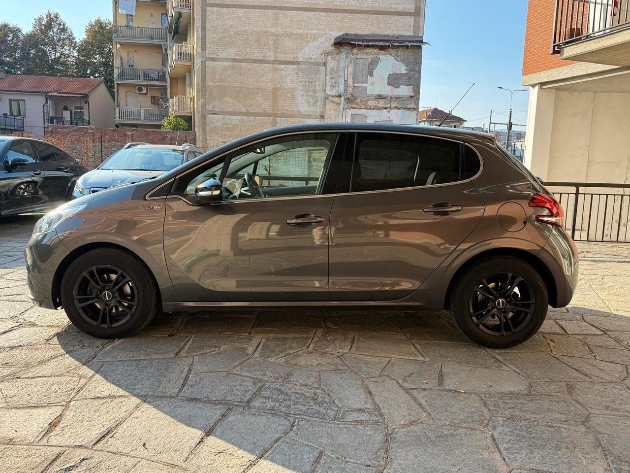 Peugeot 208 PureTech Turbo 110 S&S 5 porte GT Line
