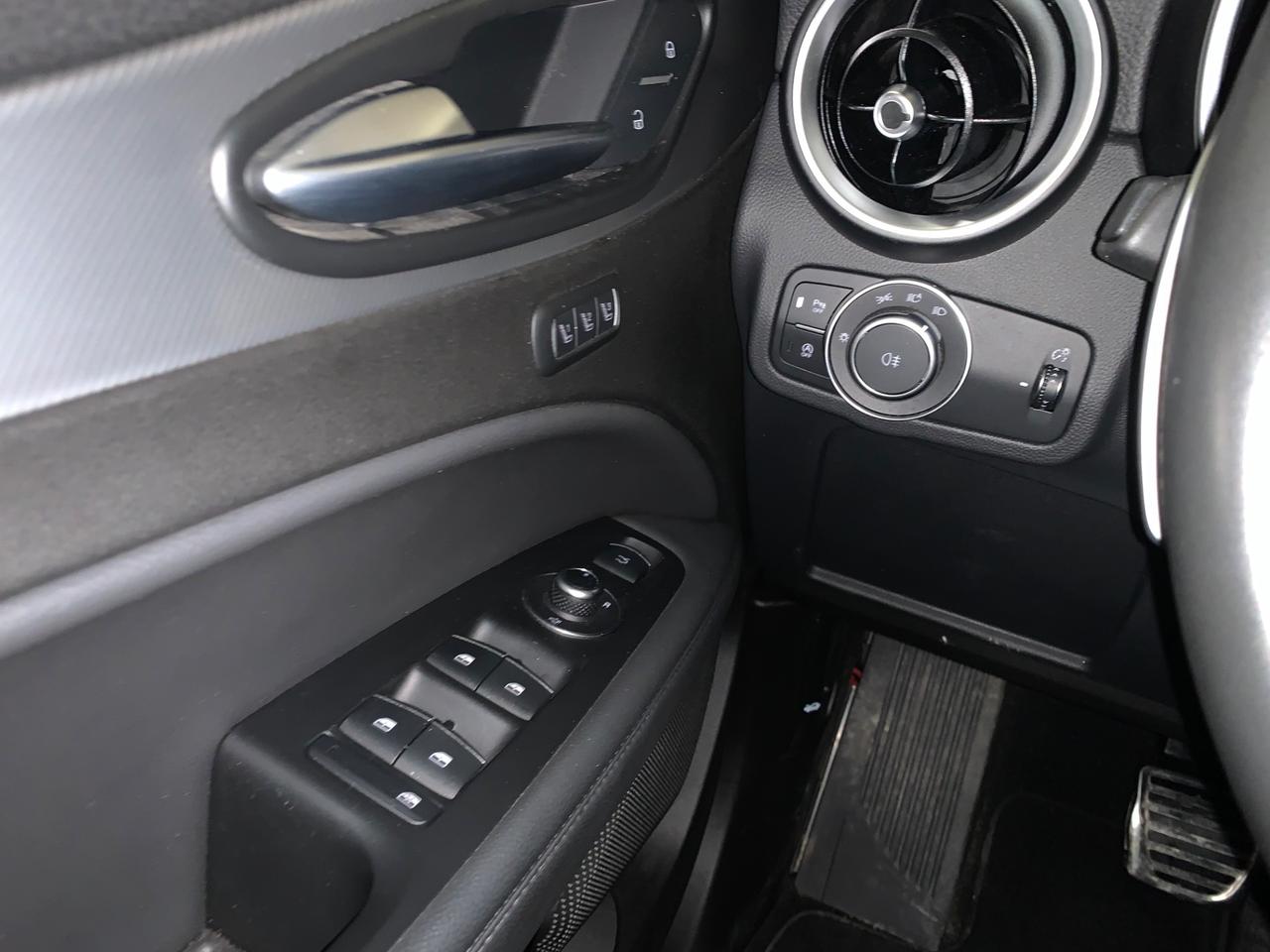 ALFA ROMEO STELVIO 2.2 TURBODIESEL 210 CV Q4 VELOCE