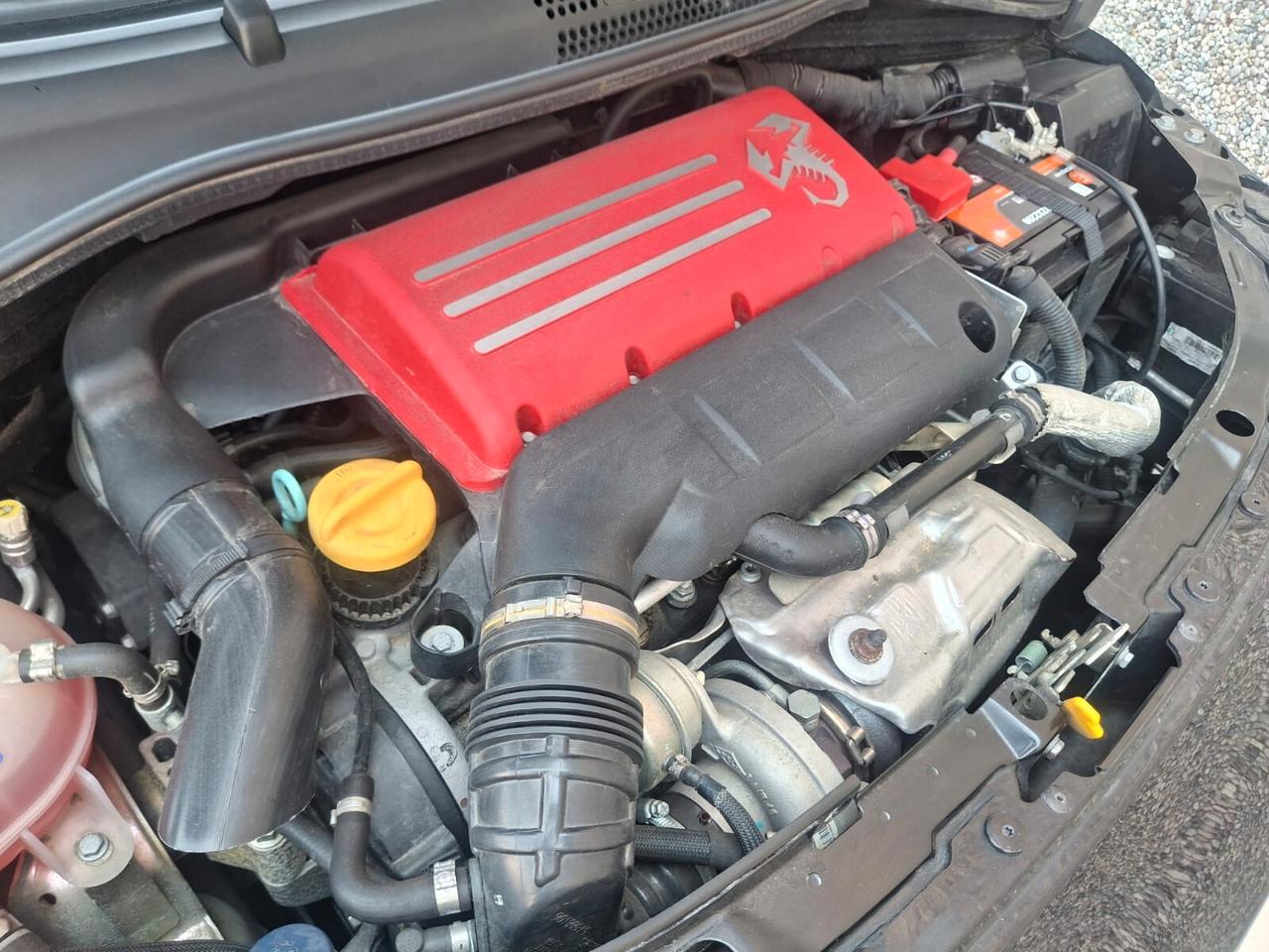 Abarth 595 1.4 Turbo T-Jet 165 CV Turismo tetto apribile