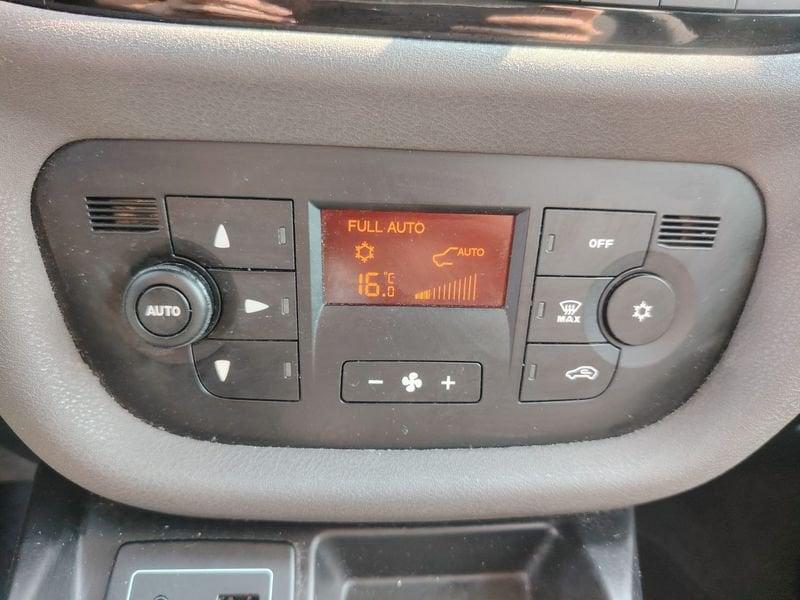 FIAT Doblò 1.4 T-Jet 16V Natural Power Lounge