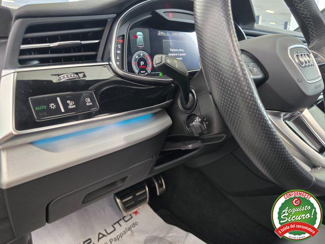 AUDI Q8 50 TDI 286 CV quattro tiptronic Sport + Tetto