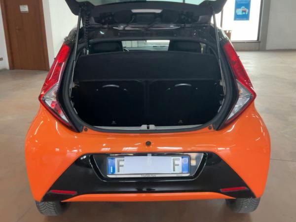 Toyota Aygo 5 Porte Aygo 5p 1.0 x-cite m-mt 72cv