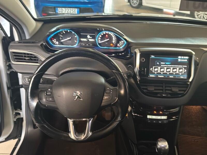 Peugeot 2008 BlueHDi 120 S&S Allure