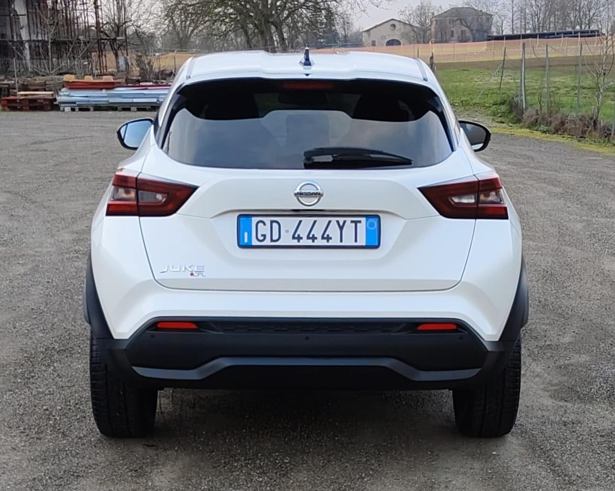Nissan Juke 1.0 DIG-T 114 CV DCT Tekna
