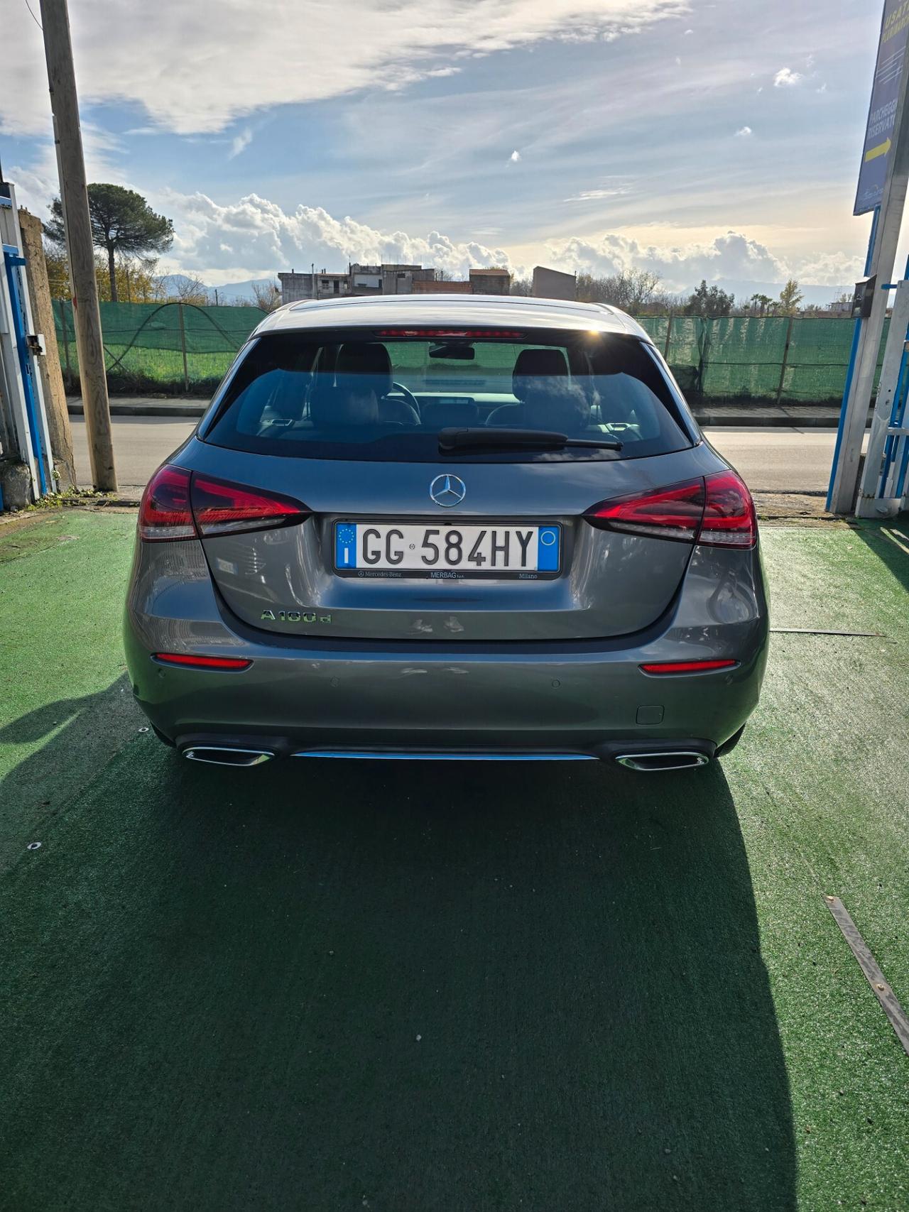 Mercedes-benz A 180 A 180 d Automatic Premium (motore mercedes )